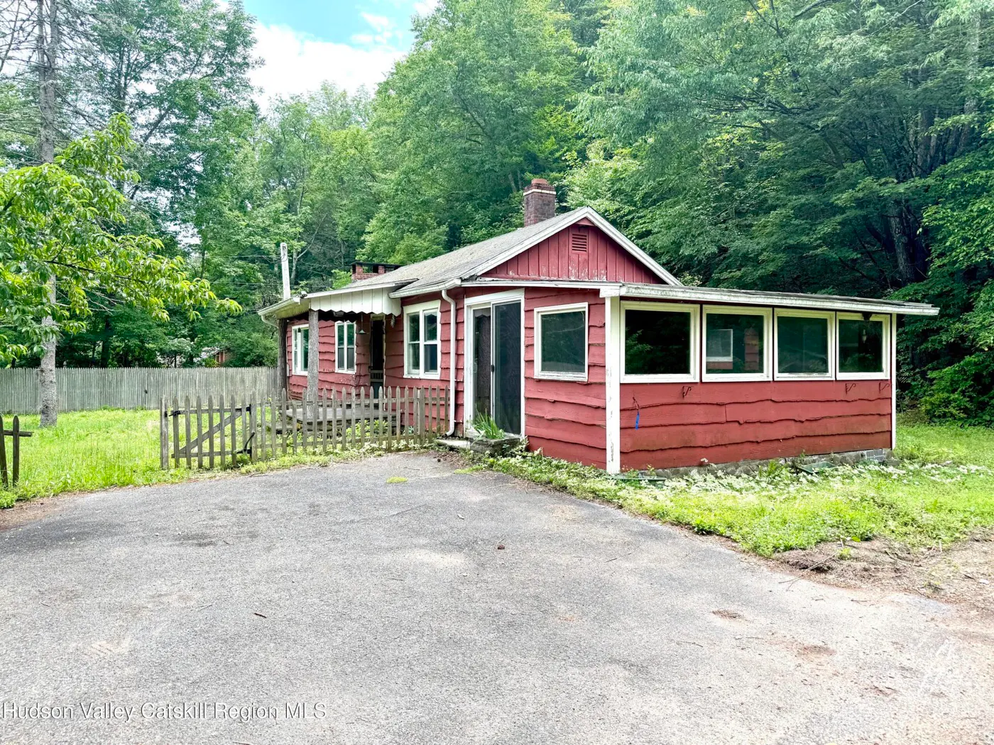 Current WMR listing photograph 1 of 1 for 169 New York 42, Shandaken, New York.